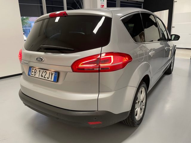 10/2010 FORD, S-Max